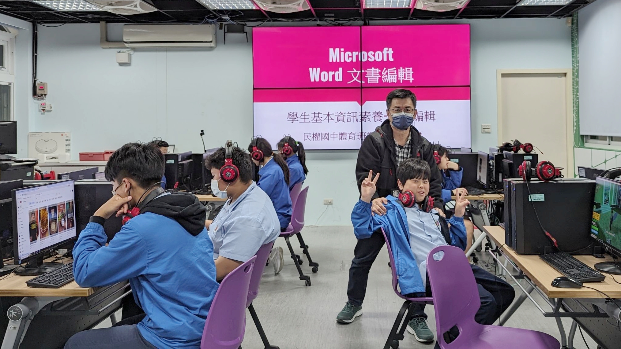 高俊卿與學生互動照